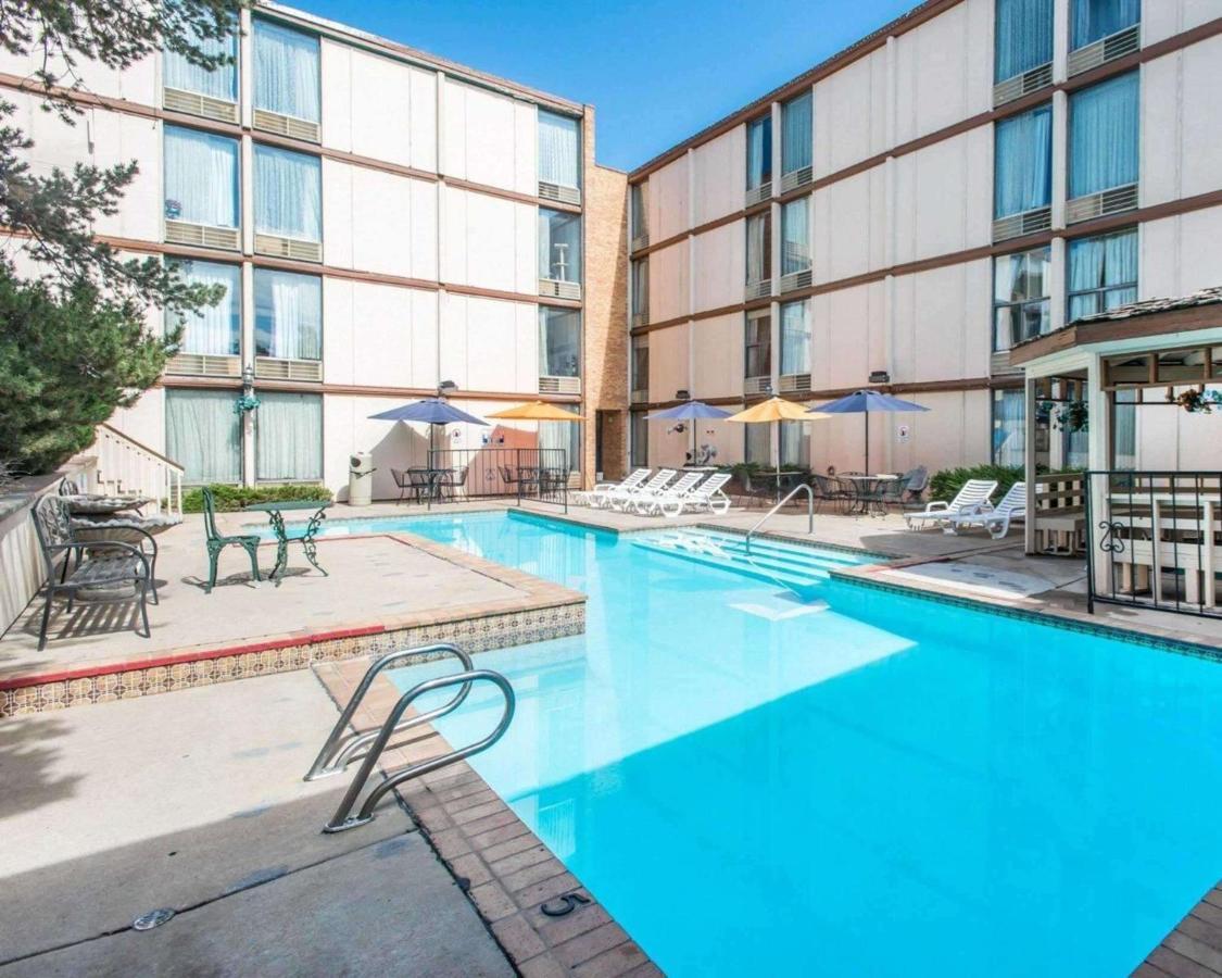Rodeway Inn And Suites Boulder Broker Eksteriør billede