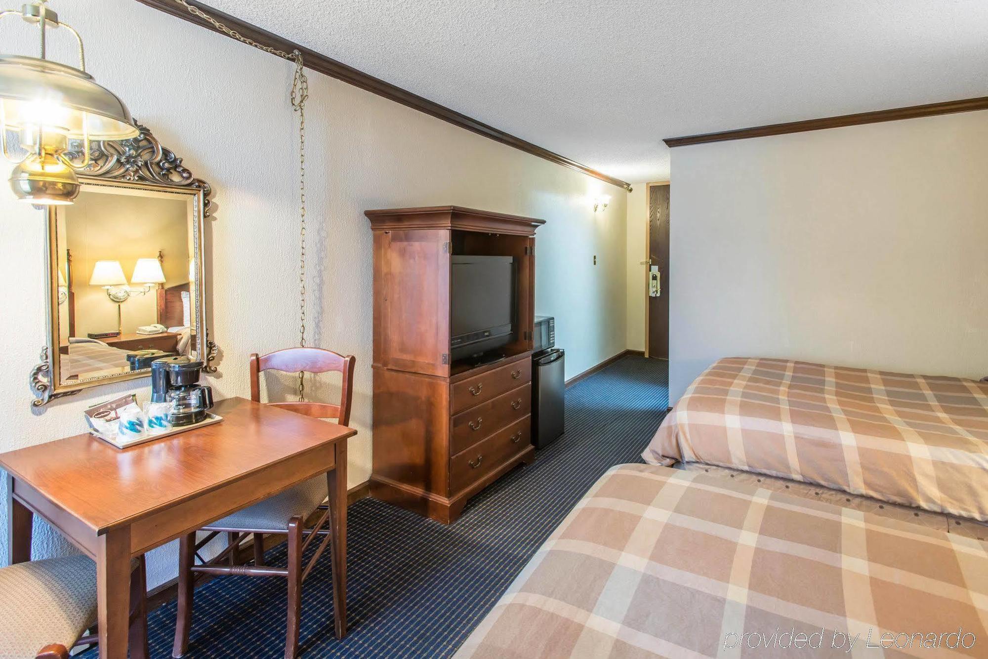 Rodeway Inn And Suites Boulder Broker Eksteriør billede