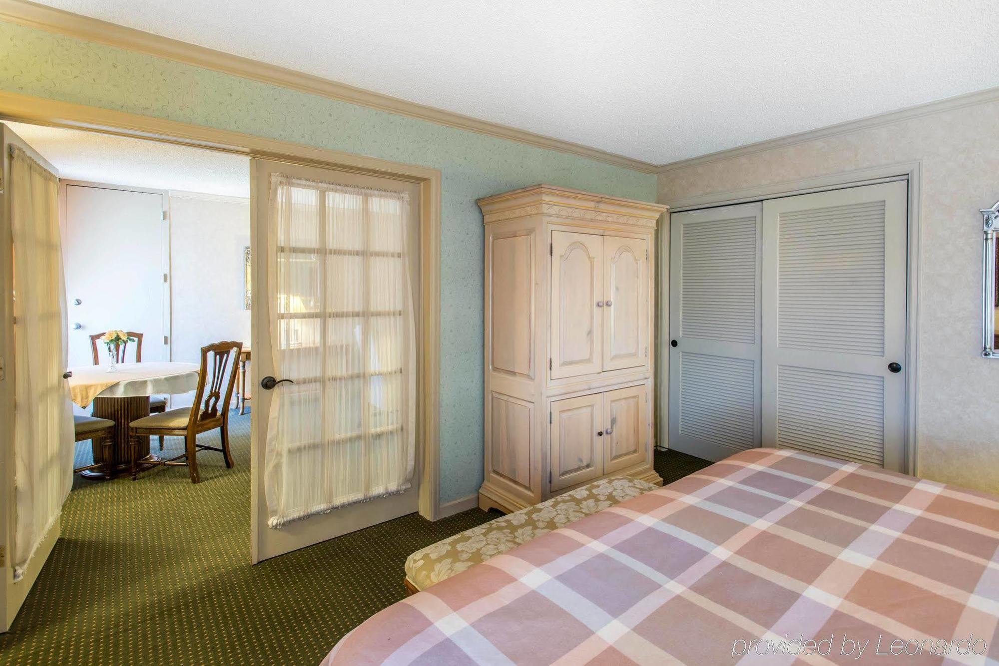 Rodeway Inn And Suites Boulder Broker Eksteriør billede