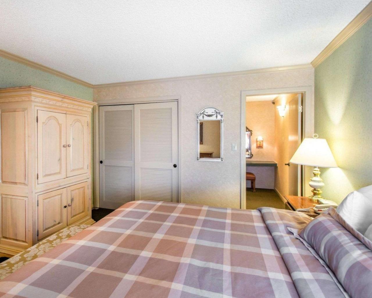 Rodeway Inn And Suites Boulder Broker Eksteriør billede