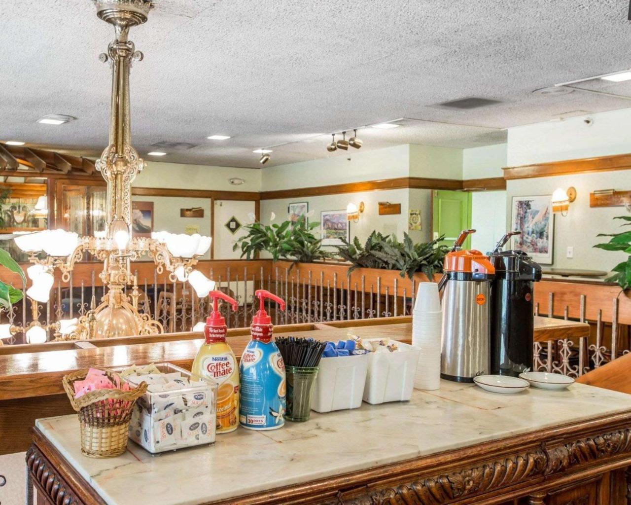 Rodeway Inn And Suites Boulder Broker Eksteriør billede